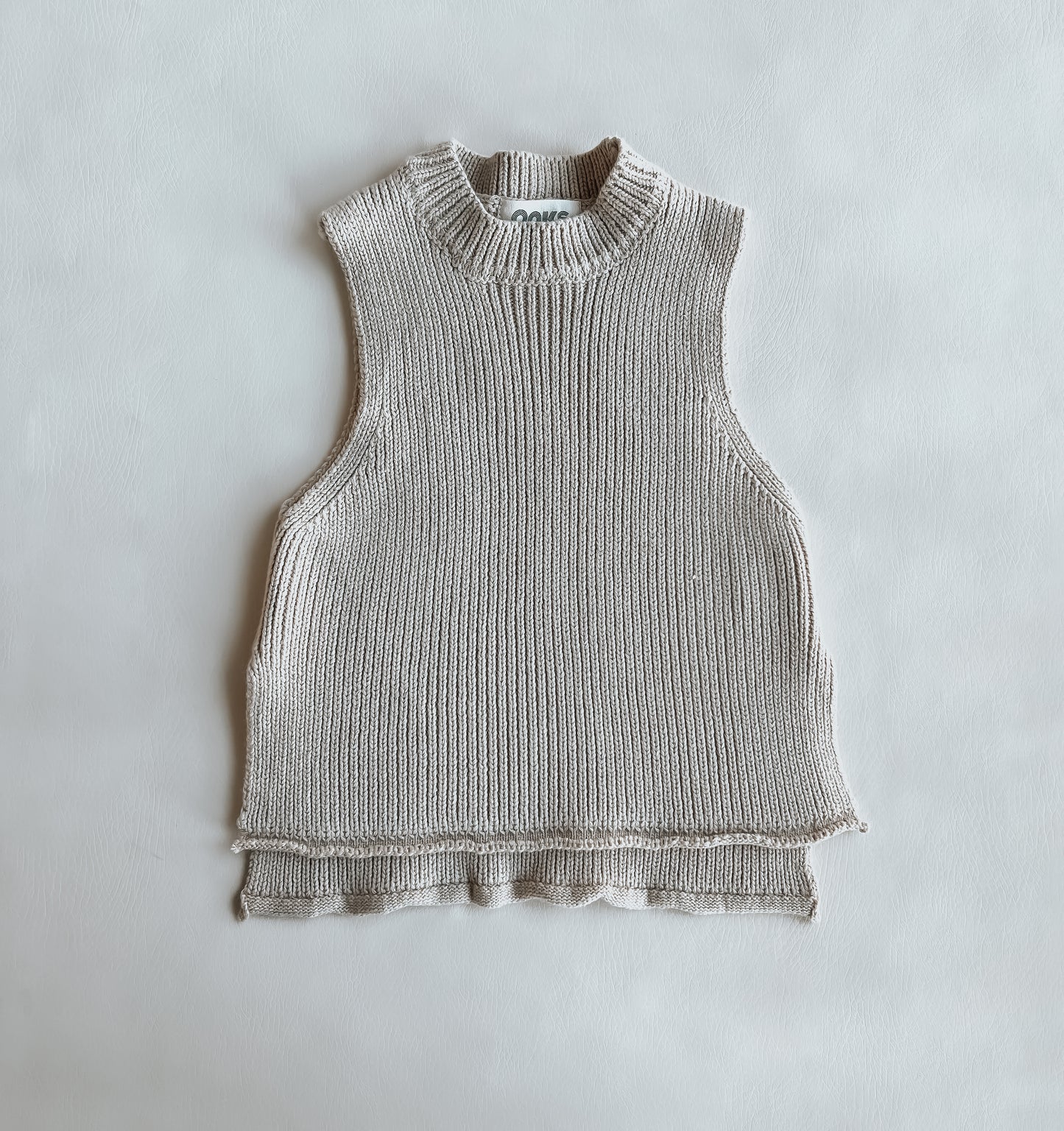 Knitted Half Vest